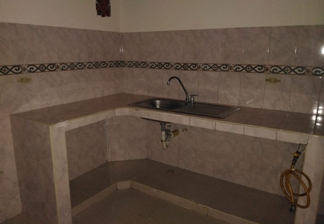 8b5bc580-f5b8-434a-891f-8a4a1fef0860