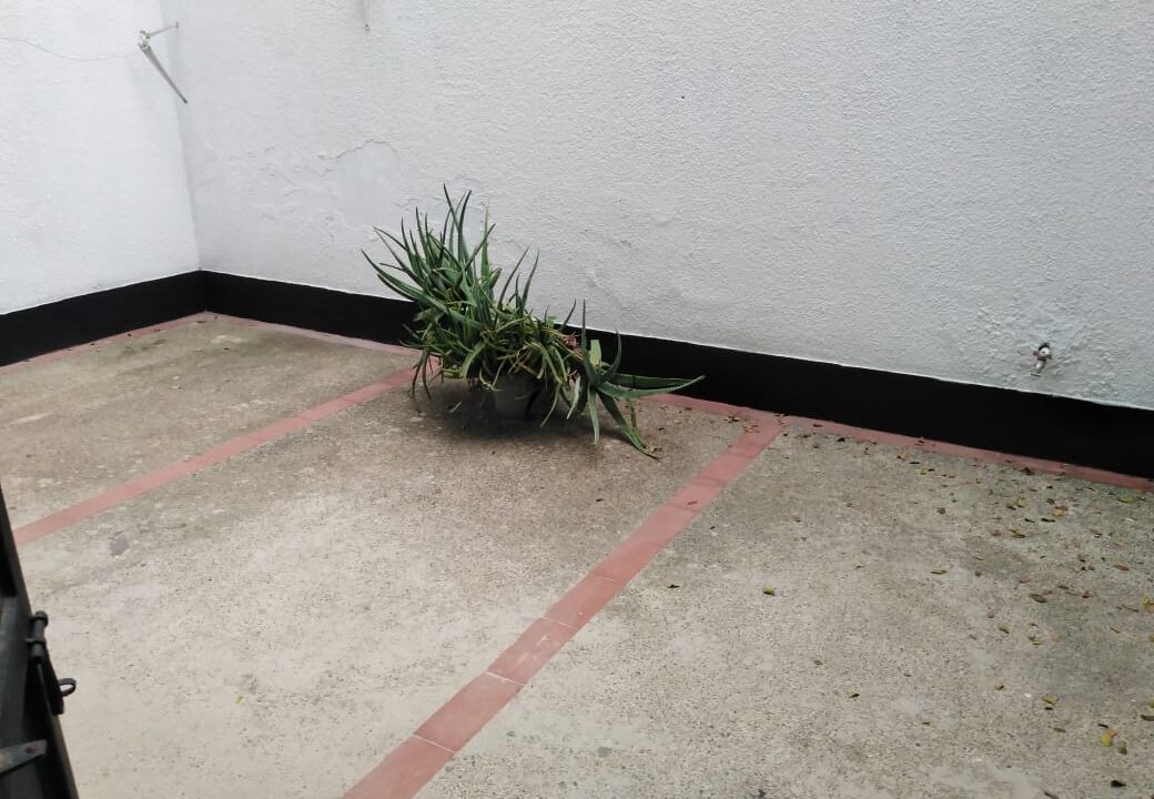 dbd3ba60-c080-4a33-aceb-24e221b102a1