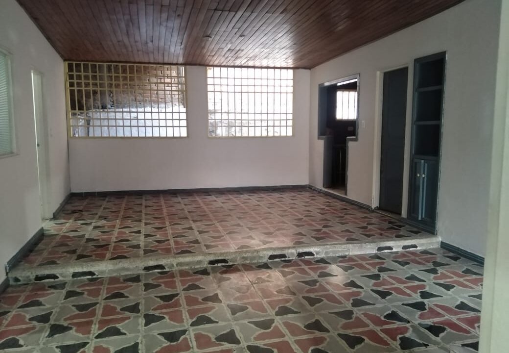 7c861b1f-4a35-4544-b14b-678a975e4991