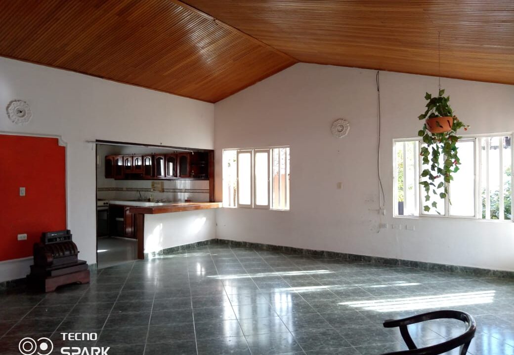 47b02252-972e-4f33-8f4f-e6ac368ff38b