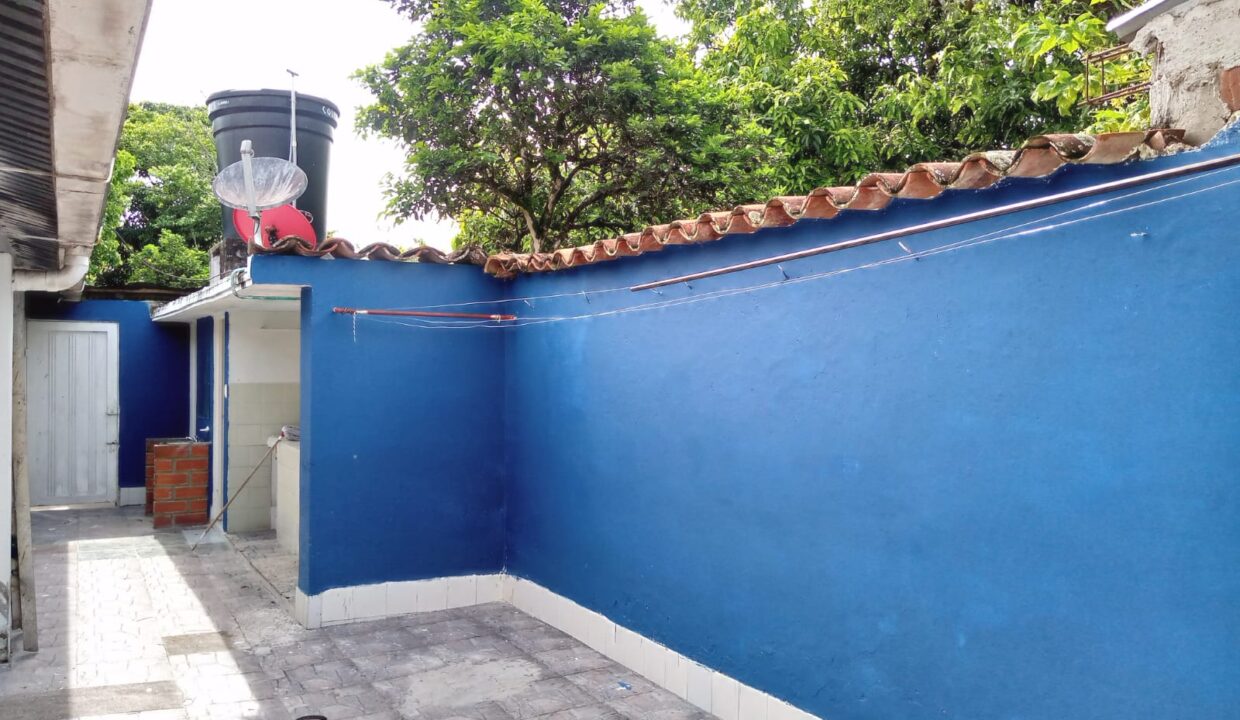 5c816892-2788-4159-bdf9-8c5c86a4f4ce