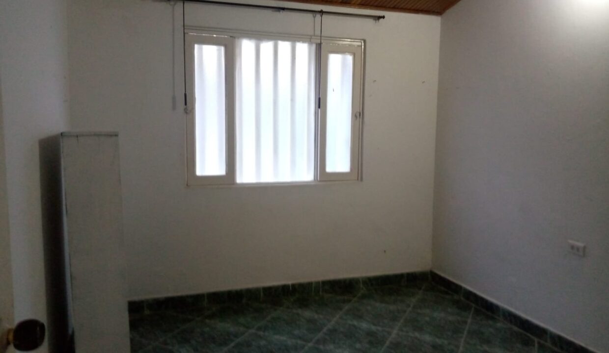 8fb4c850-fe4f-4ab9-94ea-6e609baab3e6