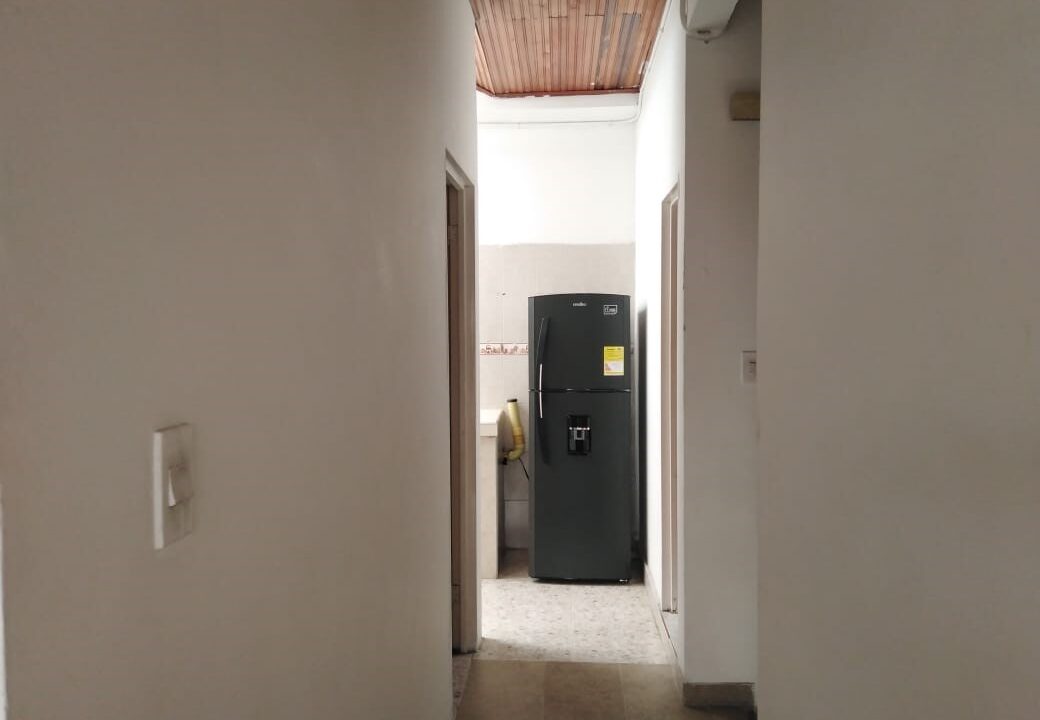 68ab6752-b7fa-4ba9-9e26-1c1cbaa14688