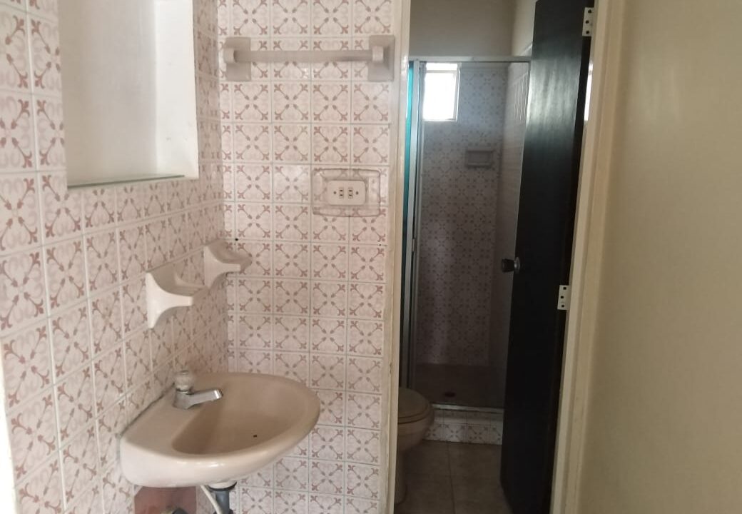 38931ddd-ab52-438a-9b6d-135a0811d963