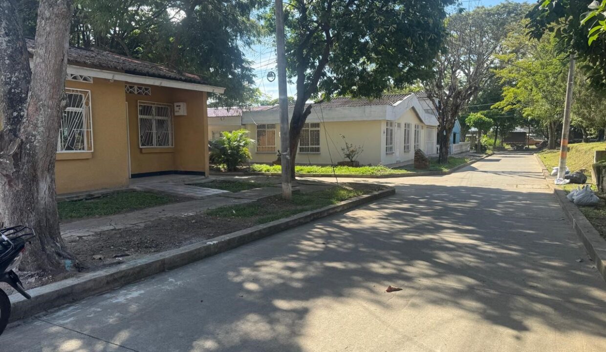 5c785e46-13d5-40d3-a1fe-ef6adb71300e