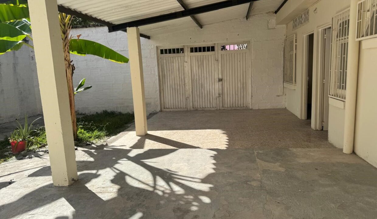 69c67c0b-d9e1-4e91-9aef-eaec4a90a133