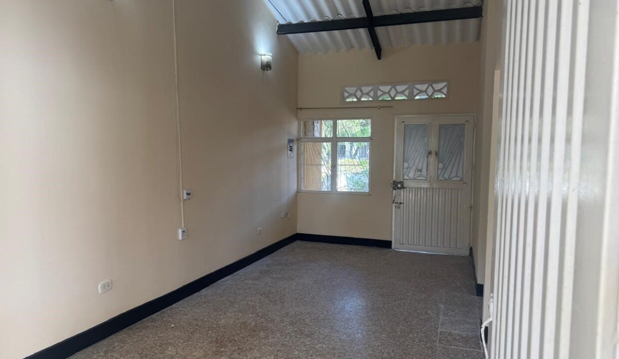 c6ef6de6-a5e2-4314-b611-0c4d4bf1c04a