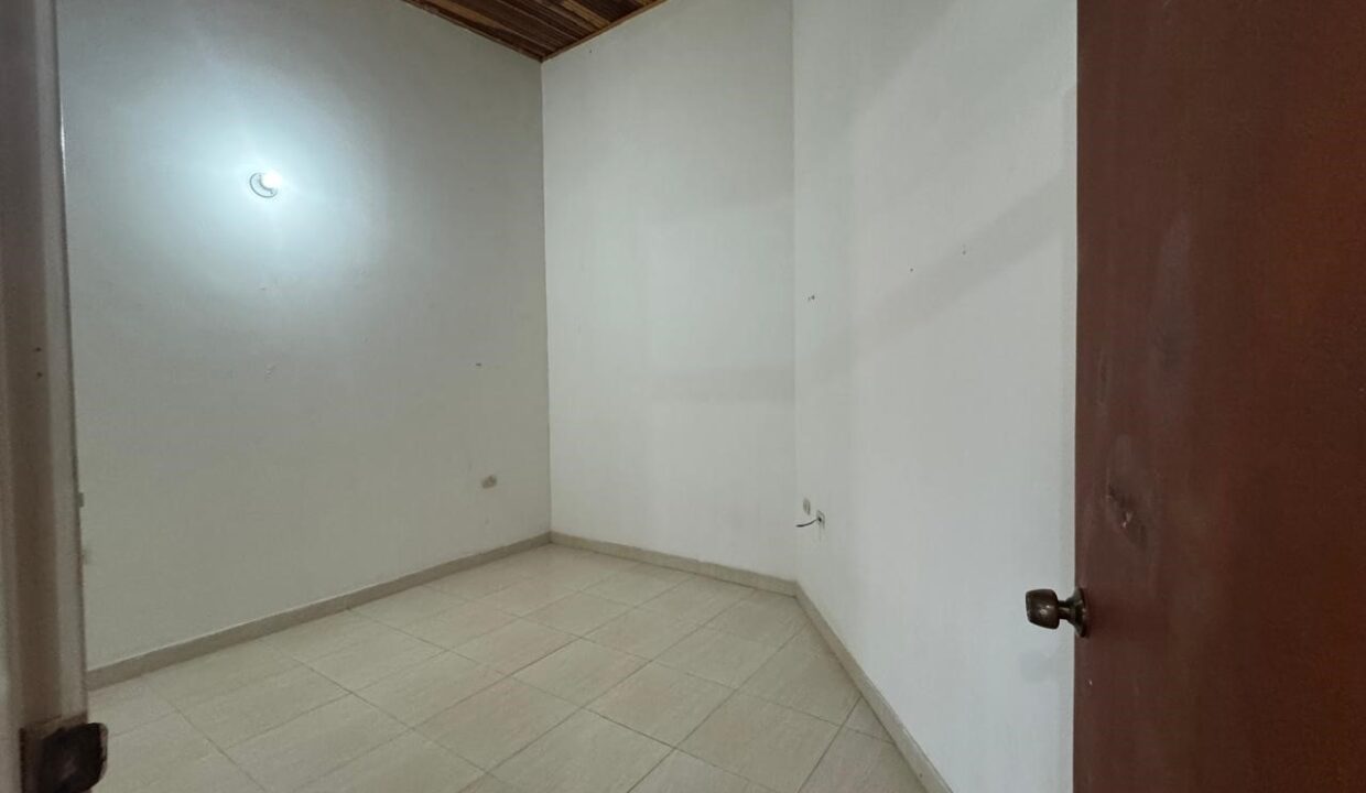 181acd02-ea61-49b3-b6a6-bf62ecaf3517