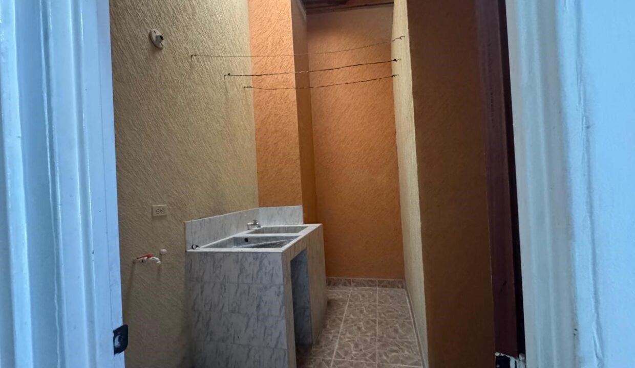 34687254-c003-4901-bdbd-af70913cf918