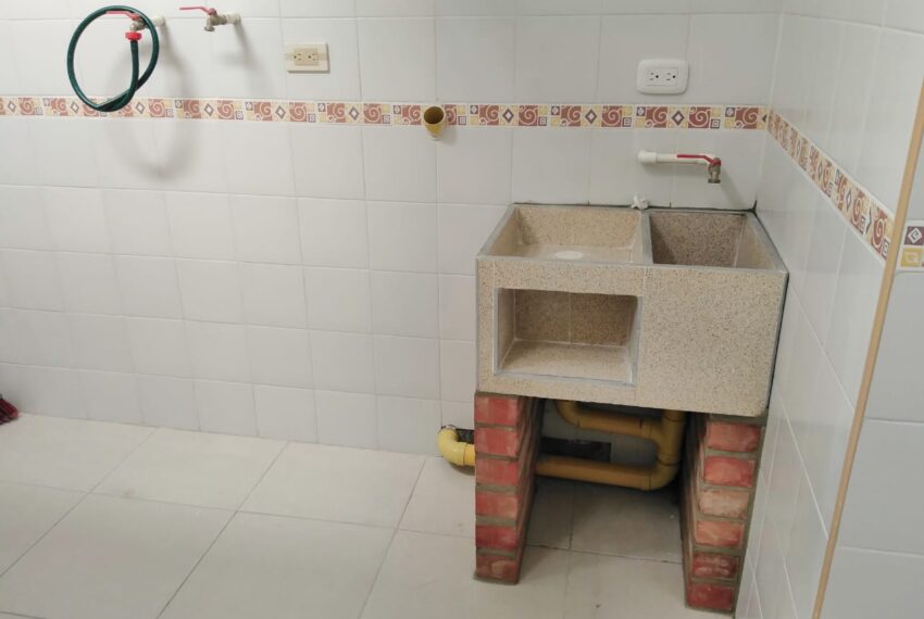 2c972dc9-0e54-453f-99e8-5ef0b9d7f4e1