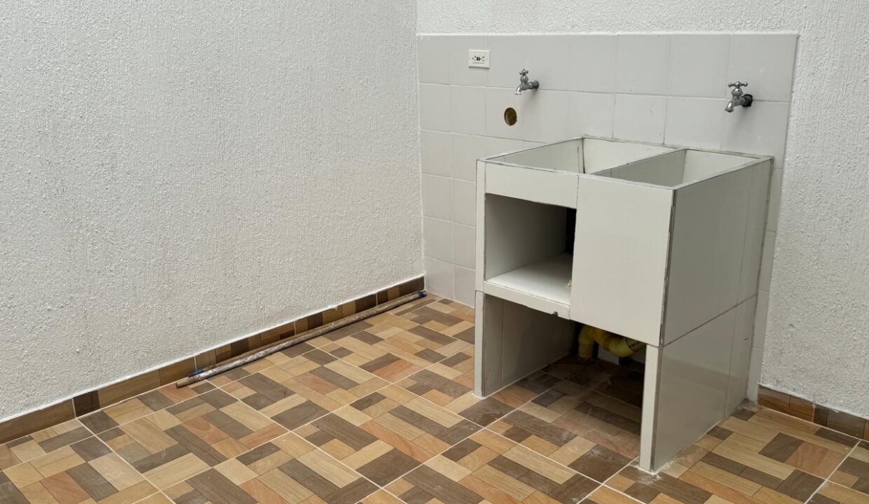 55fc44d5-880a-4e9b-a74b-947dc014632b