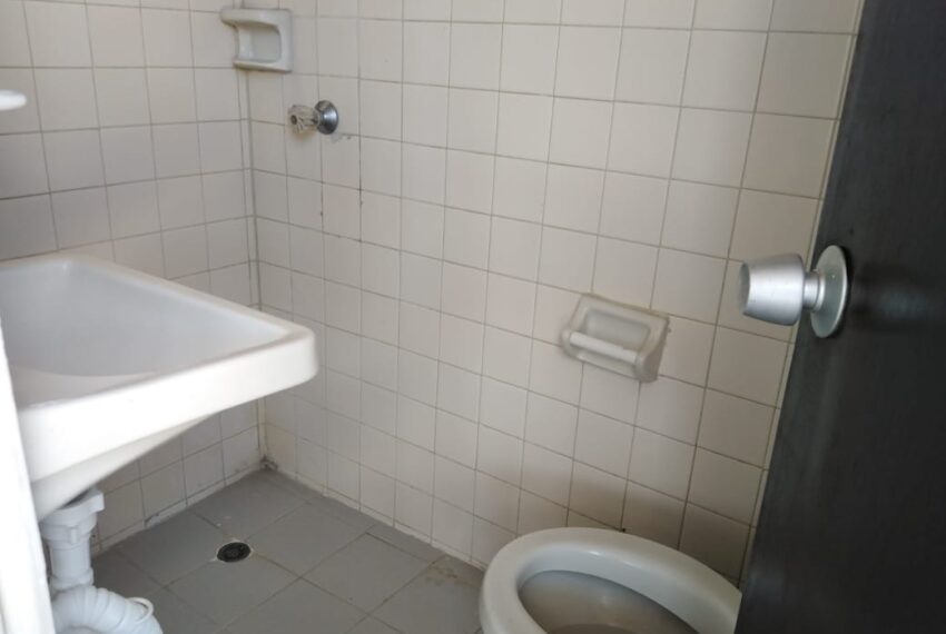 3441c8f6-01ae-46b3-a371-8f8401c6179d