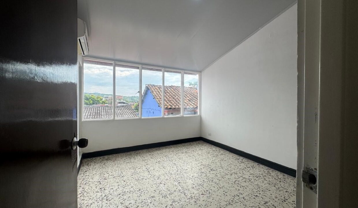 55d3cc6b-ddbf-4542-bbc4-2040a8503606