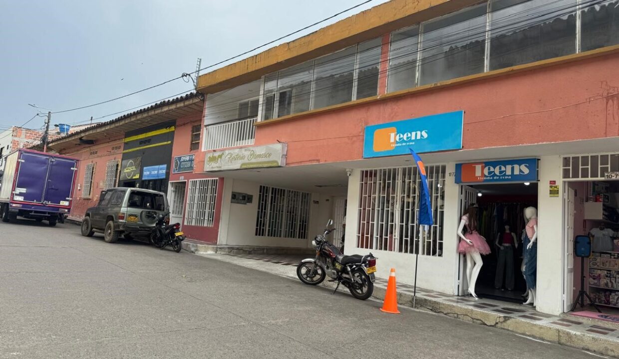 55dd62b2-e6d8-428c-a681-59b0b6161c47