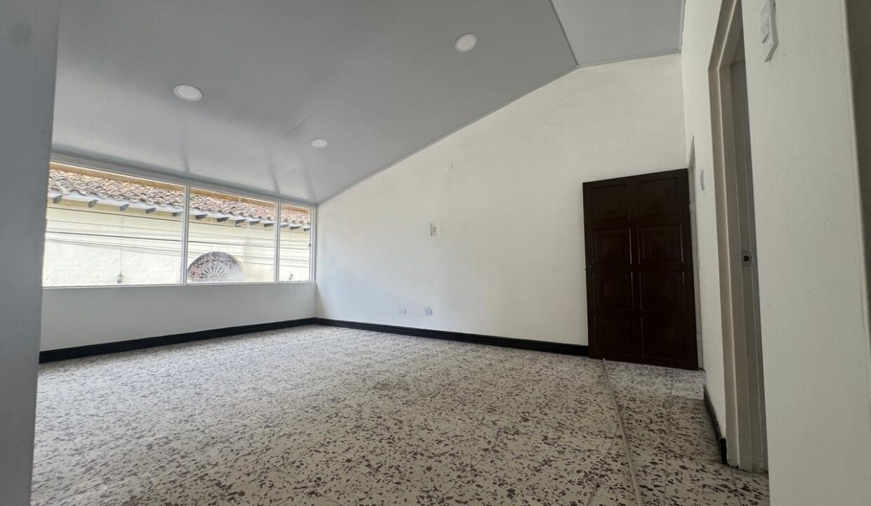 5be04b1a-e8fc-4dc1-b16c-3987042df889