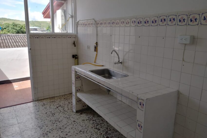 b0867c1c-e828-47e4-a379-682971979af9