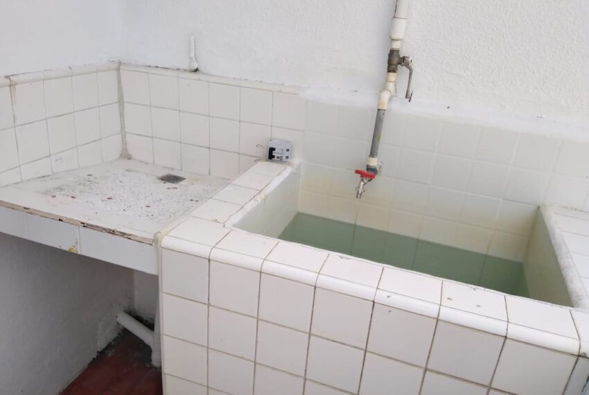 e3c8843f-955f-4260-ad88-4ec74ea69fba