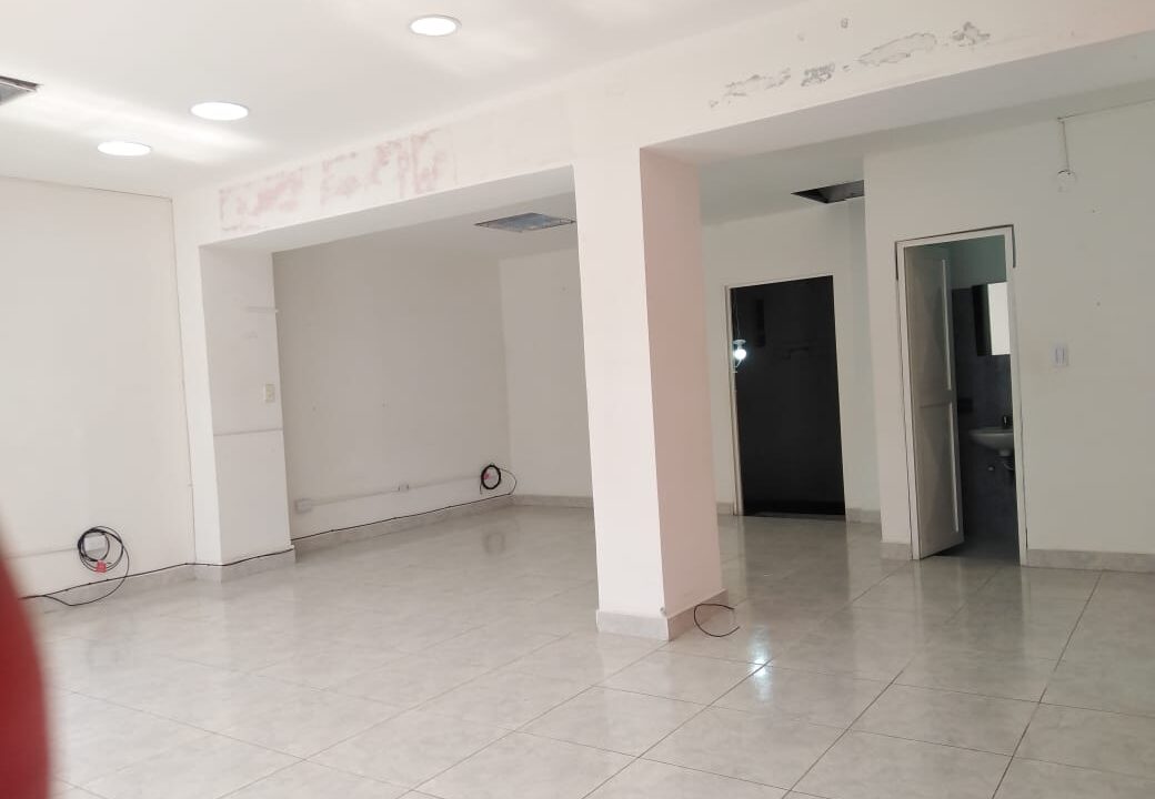 b2c6b8c2-c6e3-4101-9e2f-7d07b736d0c9