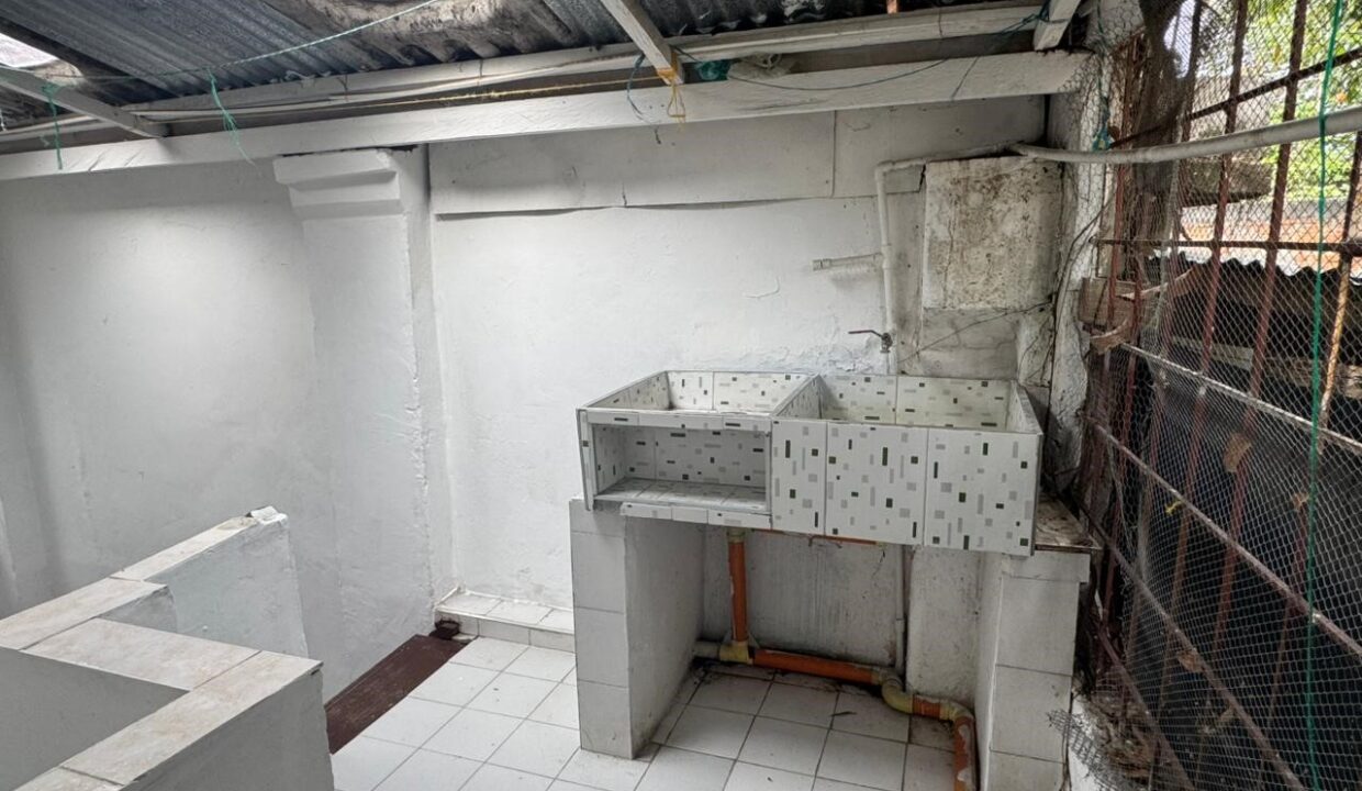 20451bb4-cfd5-423d-acf9-1a6efa373abf