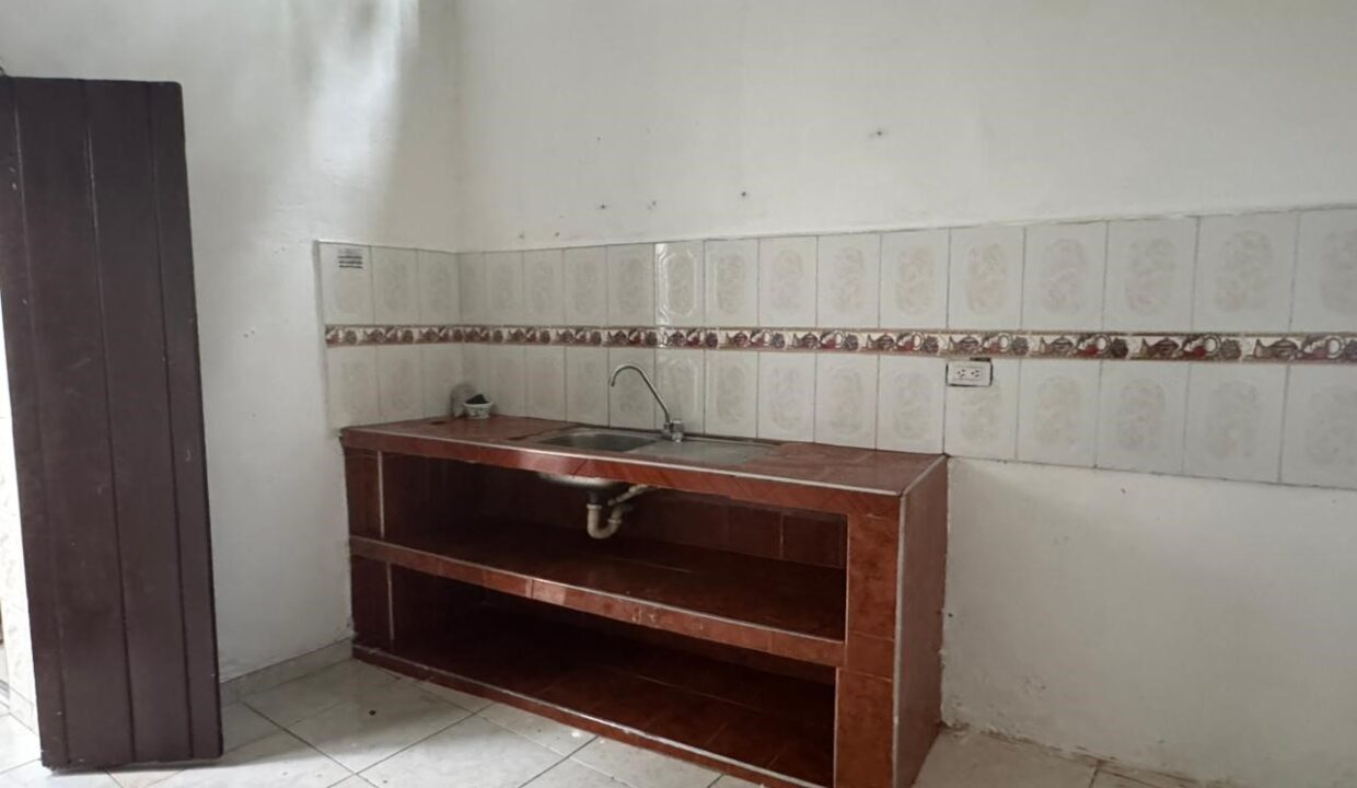 390946a9-289e-49d6-b8c5-fdef2a5c95ea