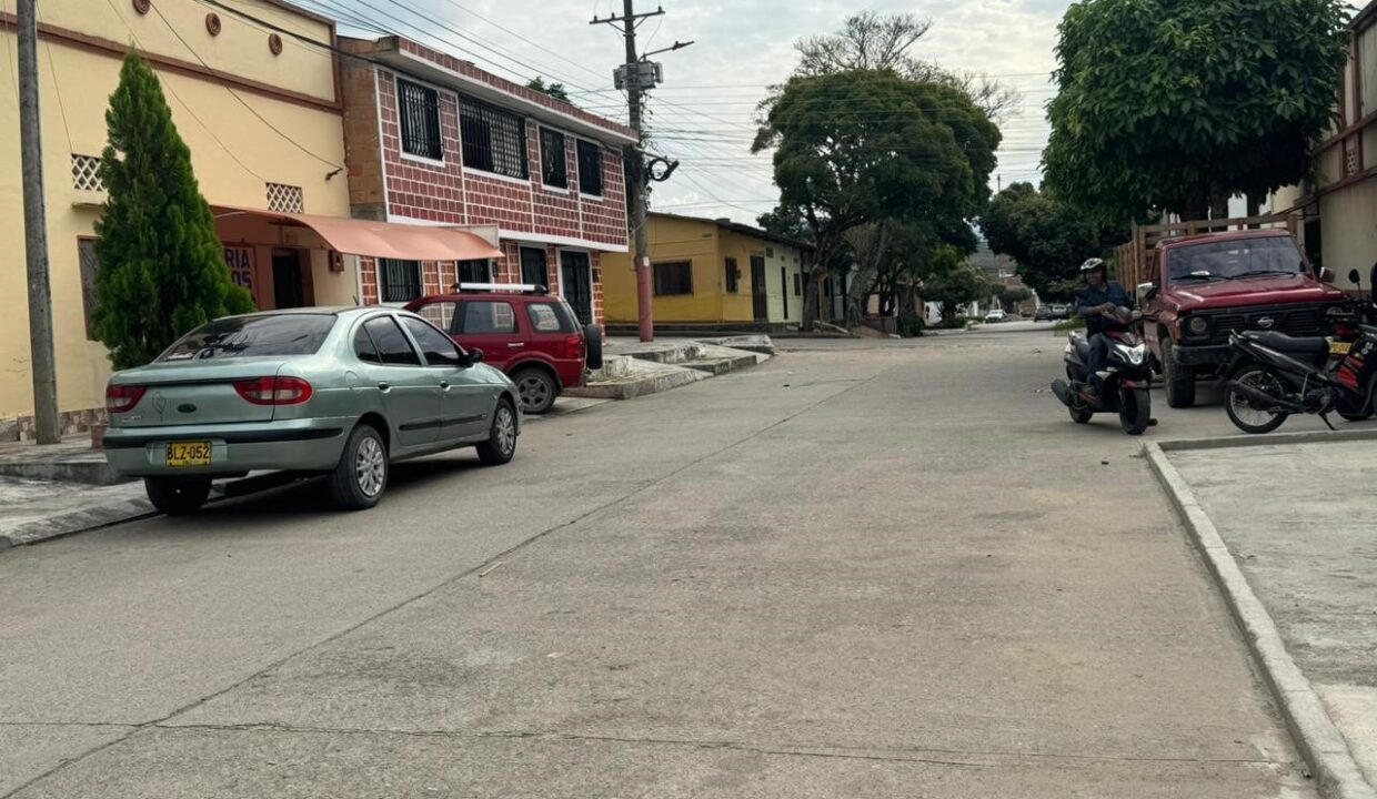 3f9c5c77-8d3d-431e-9b71-802a495598bb