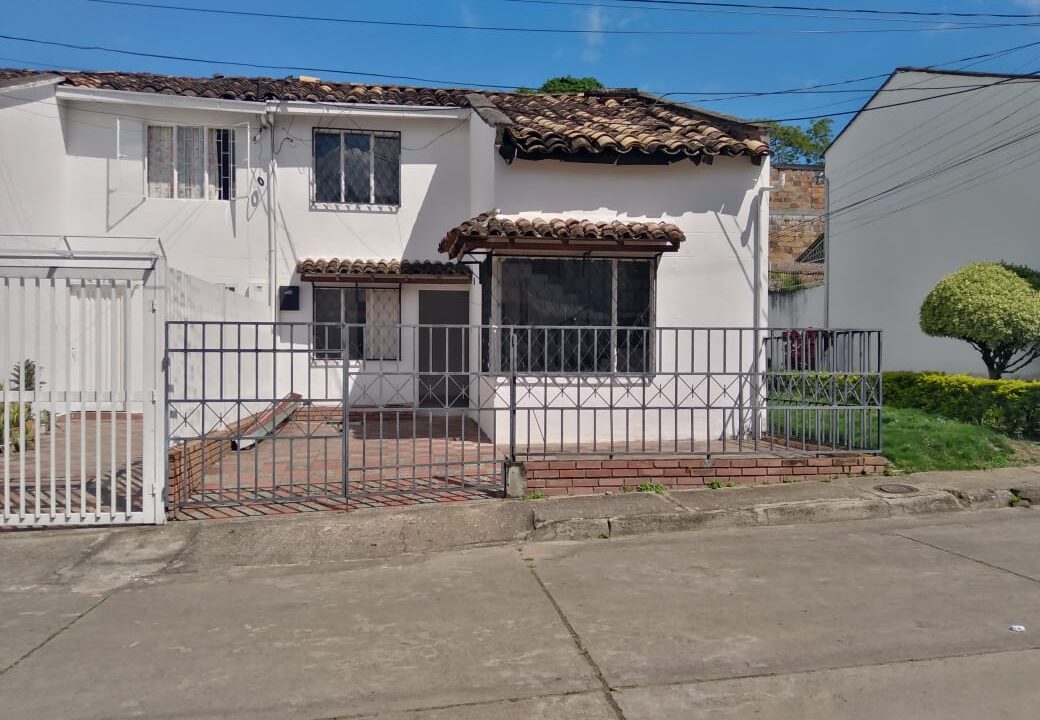 51f04b87-526d-4744-b2f4-b27a099b5b85