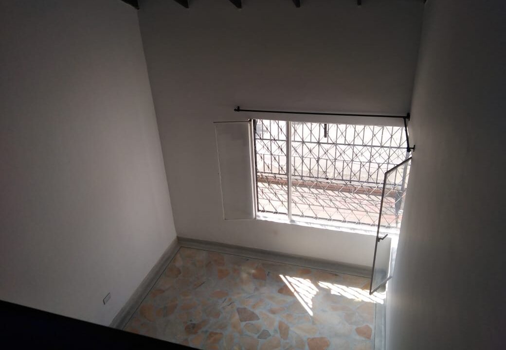 6e09662e-ea59-4405-b174-02cc2330b1b6