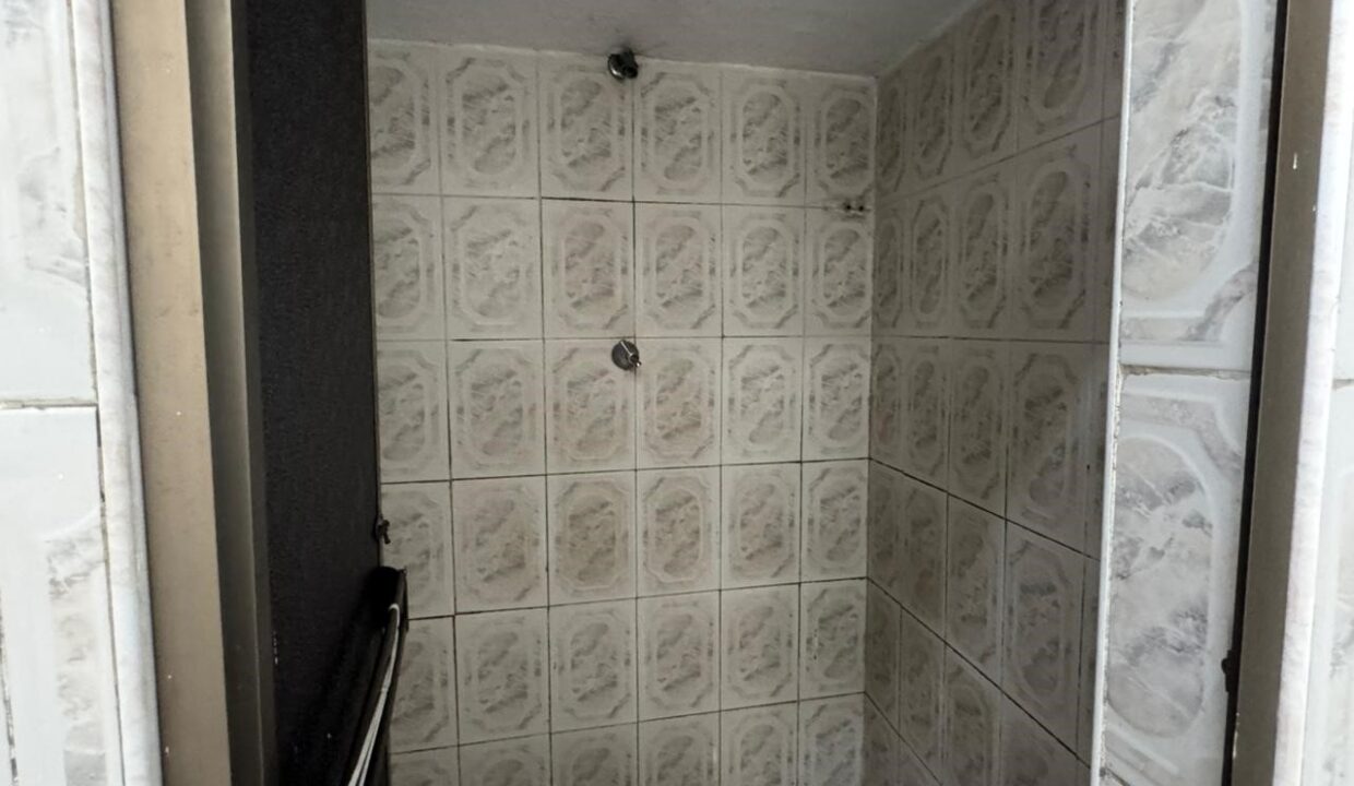 9a24cc89-9131-428e-a47f-a56e3f9b7458