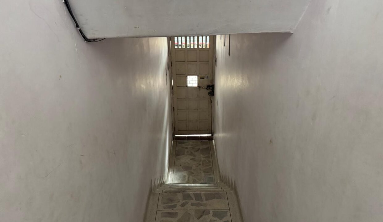 73ceea3c-b14f-41de-b6d7-bcd917970528