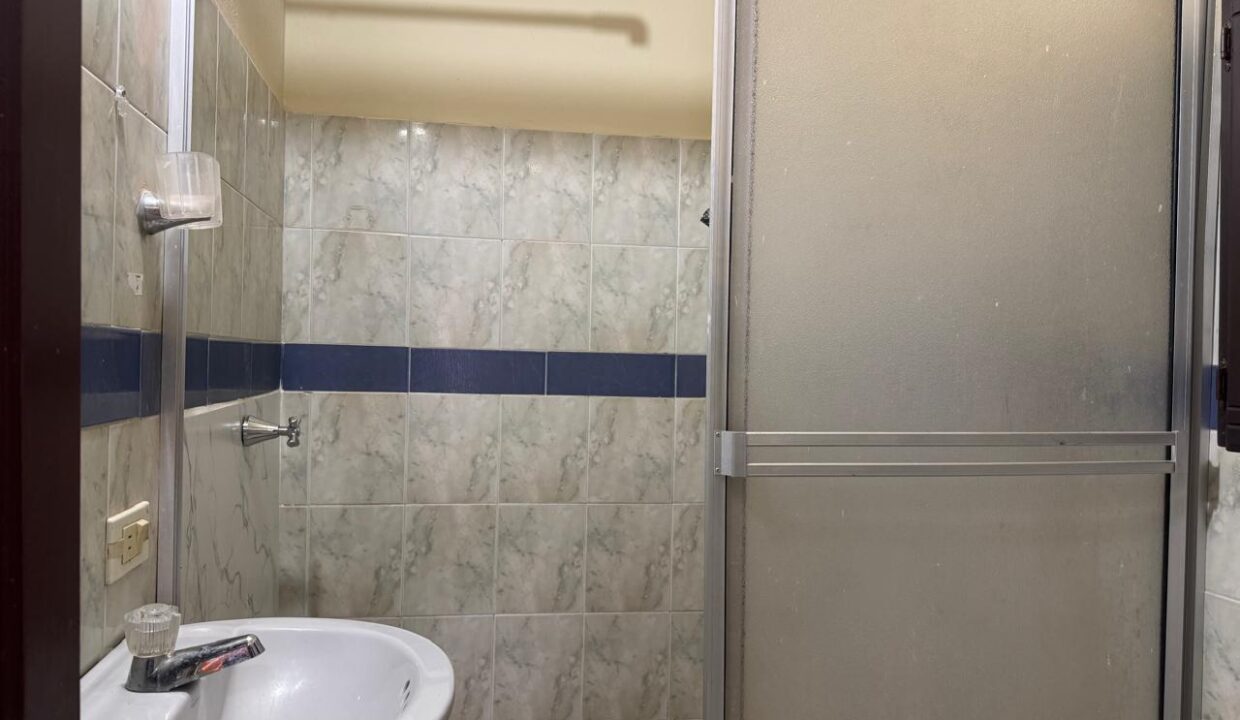 b2e495f0-64f9-49ea-9c62-e2475138ac5c