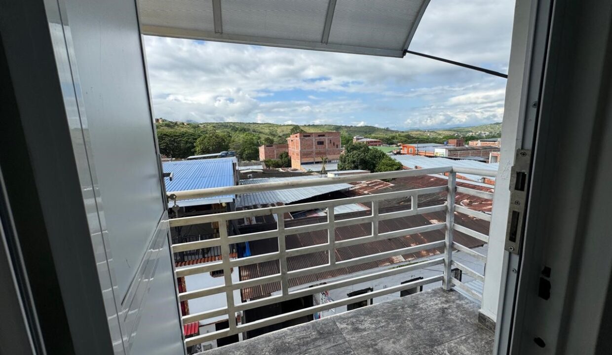 469ca92d-e49c-4d4c-93a8-66c419c1912b