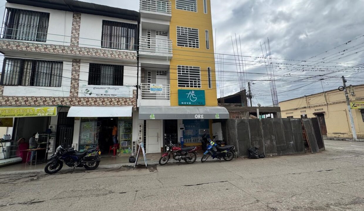 4a63eac6-62bd-43ac-a862-35f29968b83c