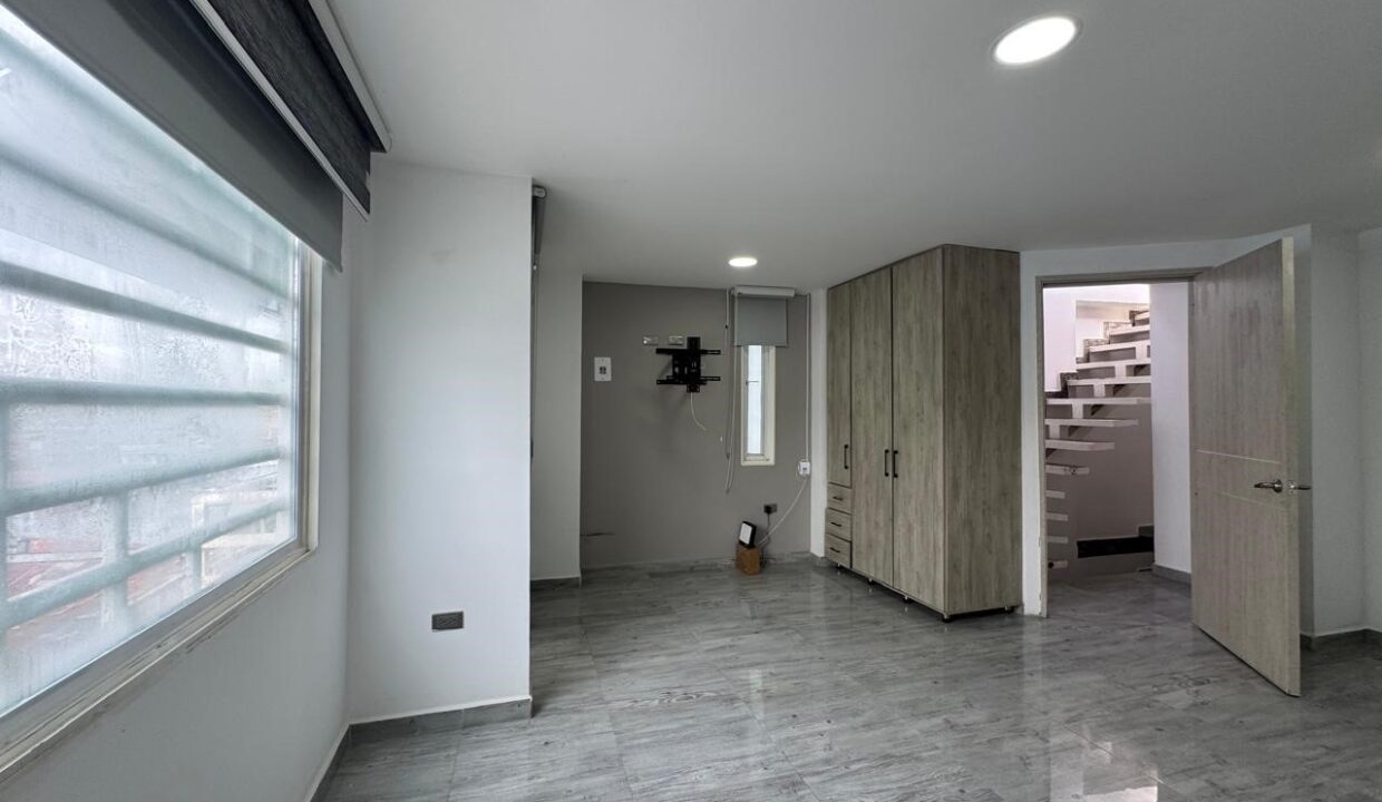 ca68b63e-f27e-4efe-b2bf-625a13a65eb7