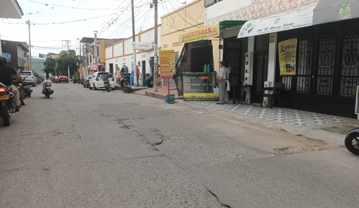 f104ac40-9360-4c04-b1ed-28ad12ba96ba