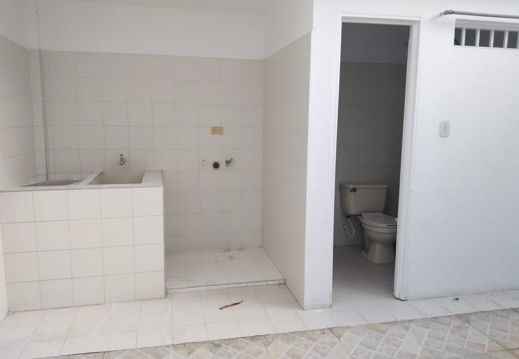 b4d3ac1f-dc64-41b0-8159-500b9653b854