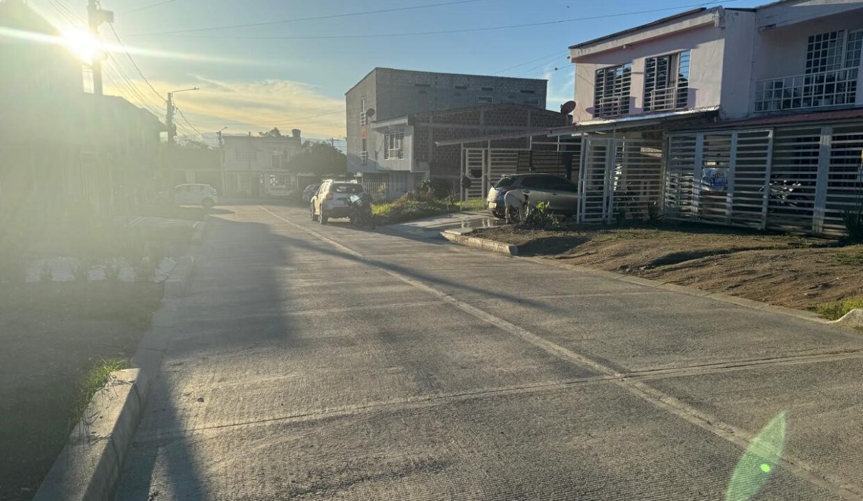 0b5d29f8-c43b-4169-98ba-5d8cb895f9c0