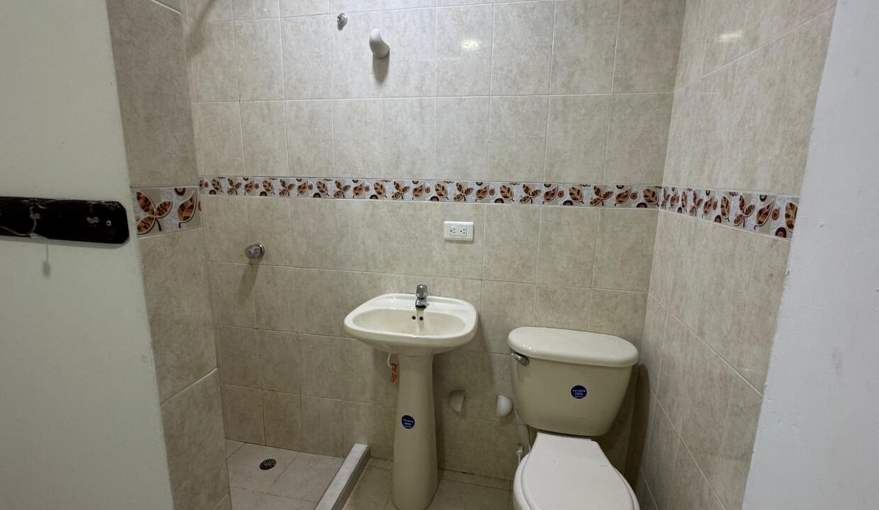 1de3a65f-3fc3-4852-96d9-777a60acbcdb