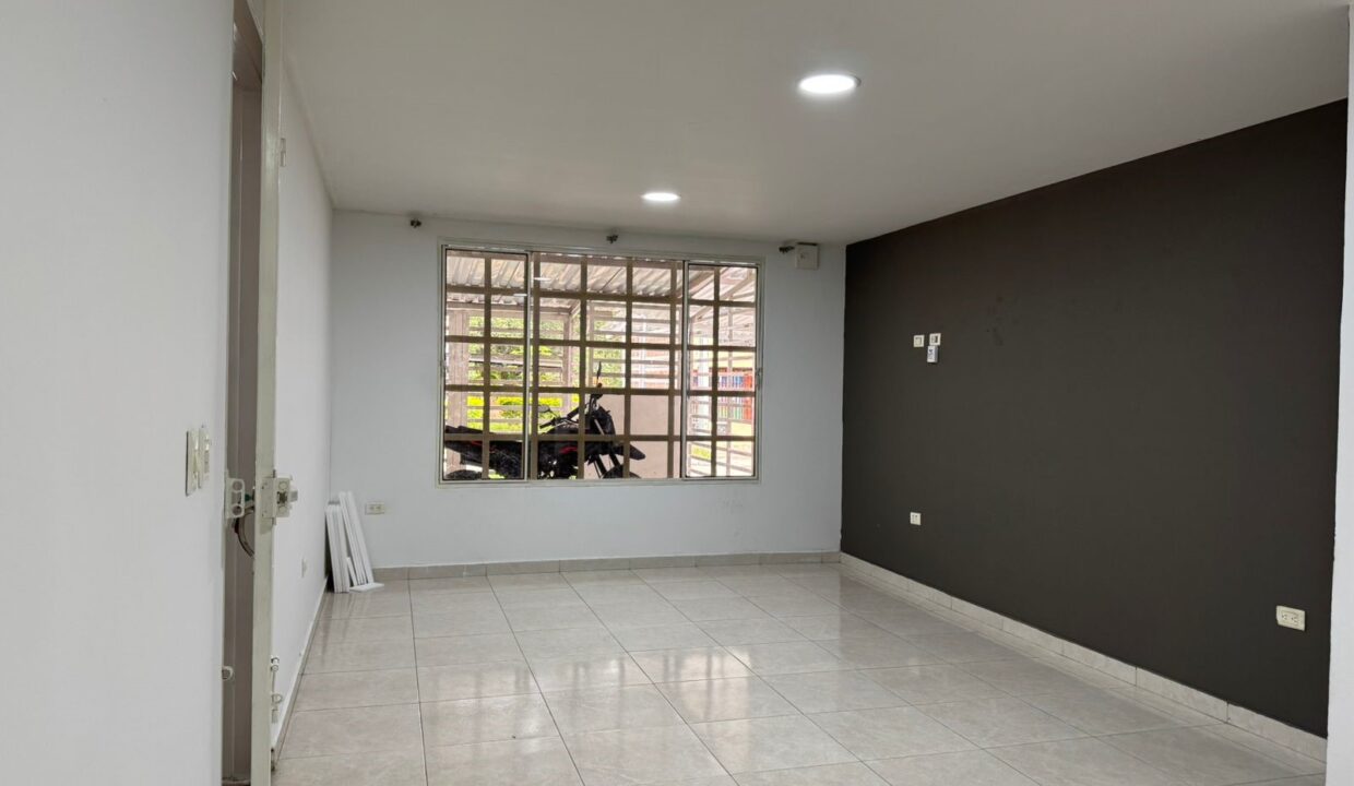 2dceb82a-4d57-43cf-af0e-30f7e1c89266