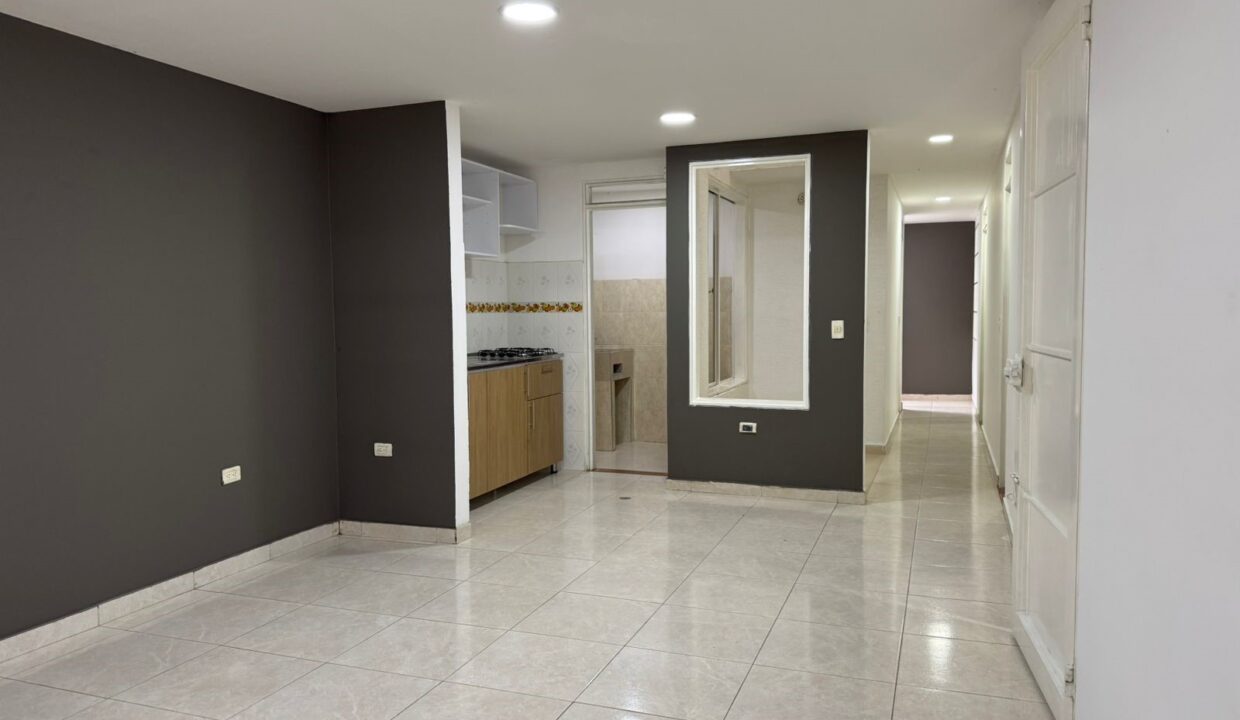 72ad9c0e-f01f-4188-9971-49bf86a2c7a8