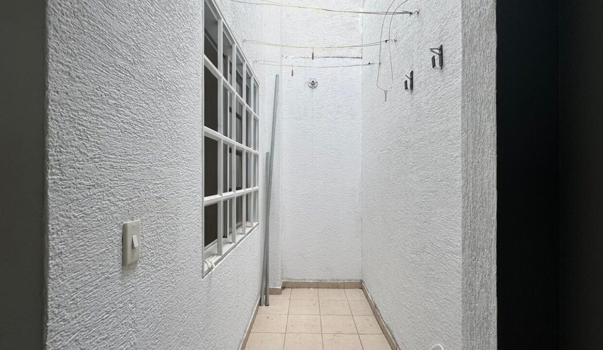 789545db-26de-4dc2-87cf-1b5c944c57e8