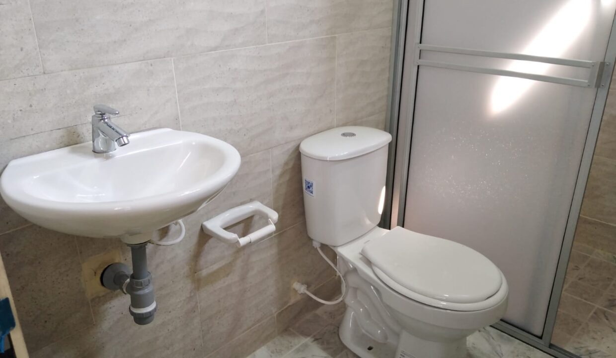 22f2fc79-5b5f-48f0-b3fa-128310426449