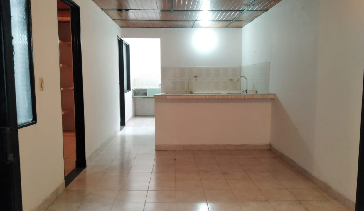 39298531-c7ae-45ec-931e-332f625b2fcf