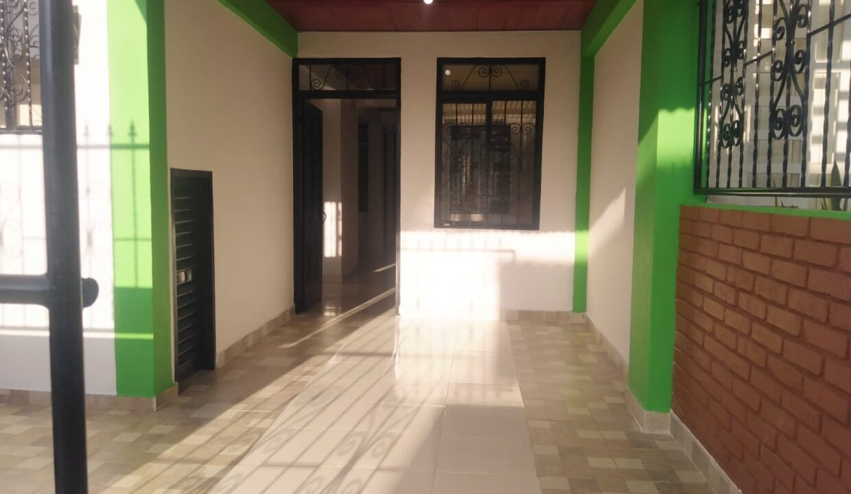 16d9ada9-a544-4116-a6d1-5d760a7a03e1