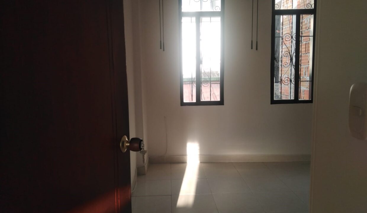 fcc36443-47f2-4e67-880b-8be9639f7958