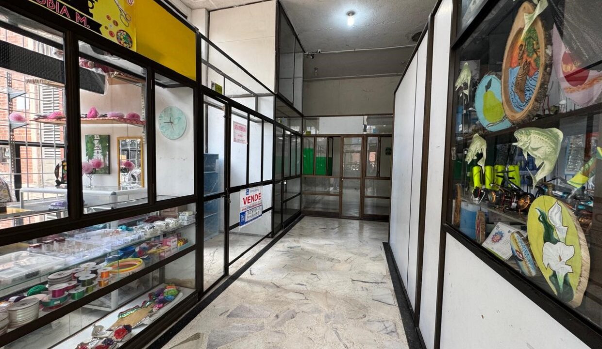 9dda9f8e-c3f9-4a1e-867d-240a6148826e