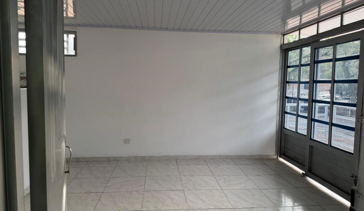 85e843fe-159e-4179-b235-b3d6c740647d