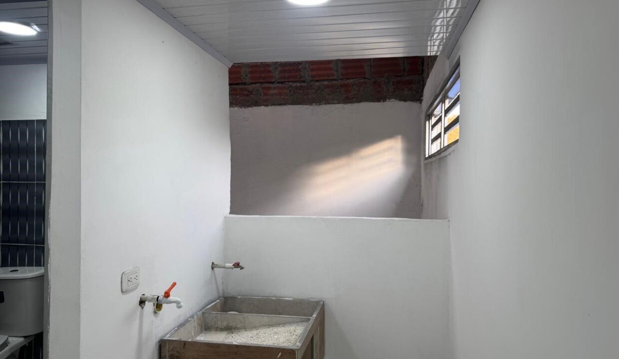 8df89844-972f-47aa-9945-c579b5d30282