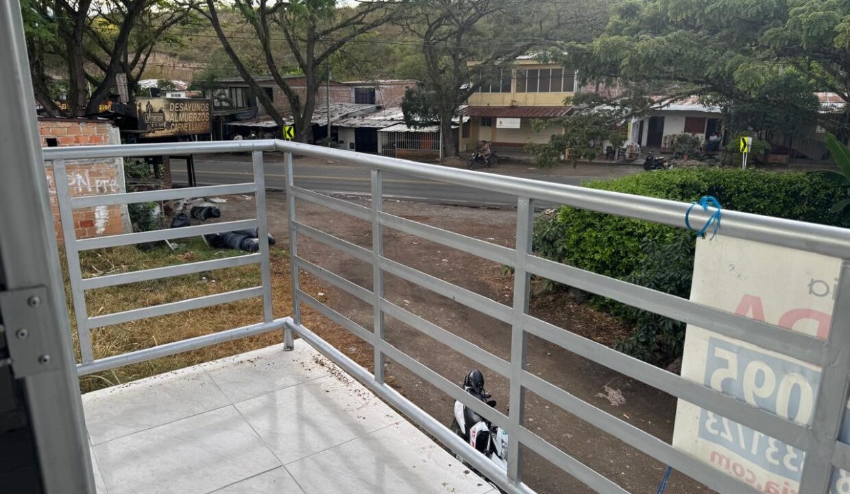 d8ed0eb4-340a-4009-9644-0182ef214b6b