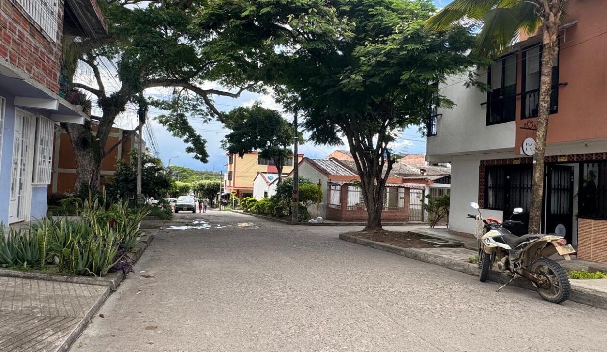 3e99447b-dcb5-491b-aa96-a306182bb644