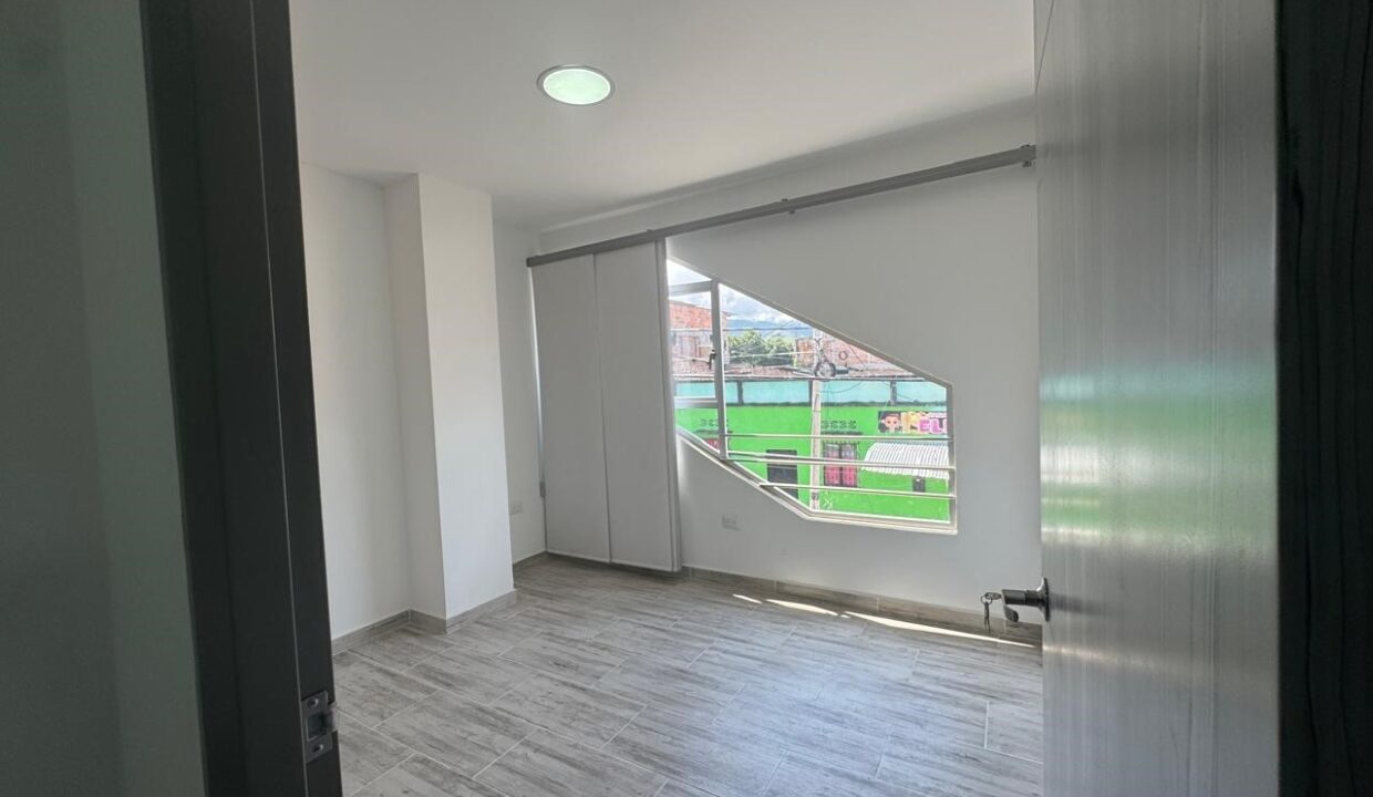 0c5201a8-1a83-4506-a16c-deae3831550a